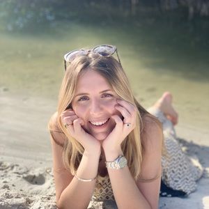 Meet your Posher, Chiara